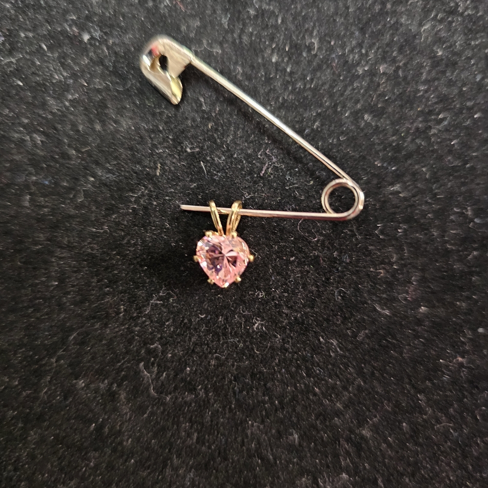 Elegant Pink Heart Gemstone Pendant